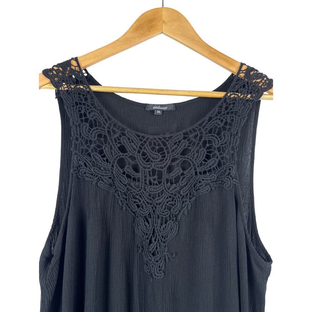 Women’s Ambiance Size 3XL Embroidered Black Tank.